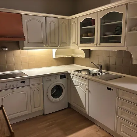 Stylish 2 Bedroom St Hanshaugen Near Grunerlokka Apartamento
